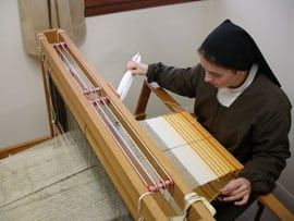 tissage de ponchos, châles, écharpes en laine mohair, étoles